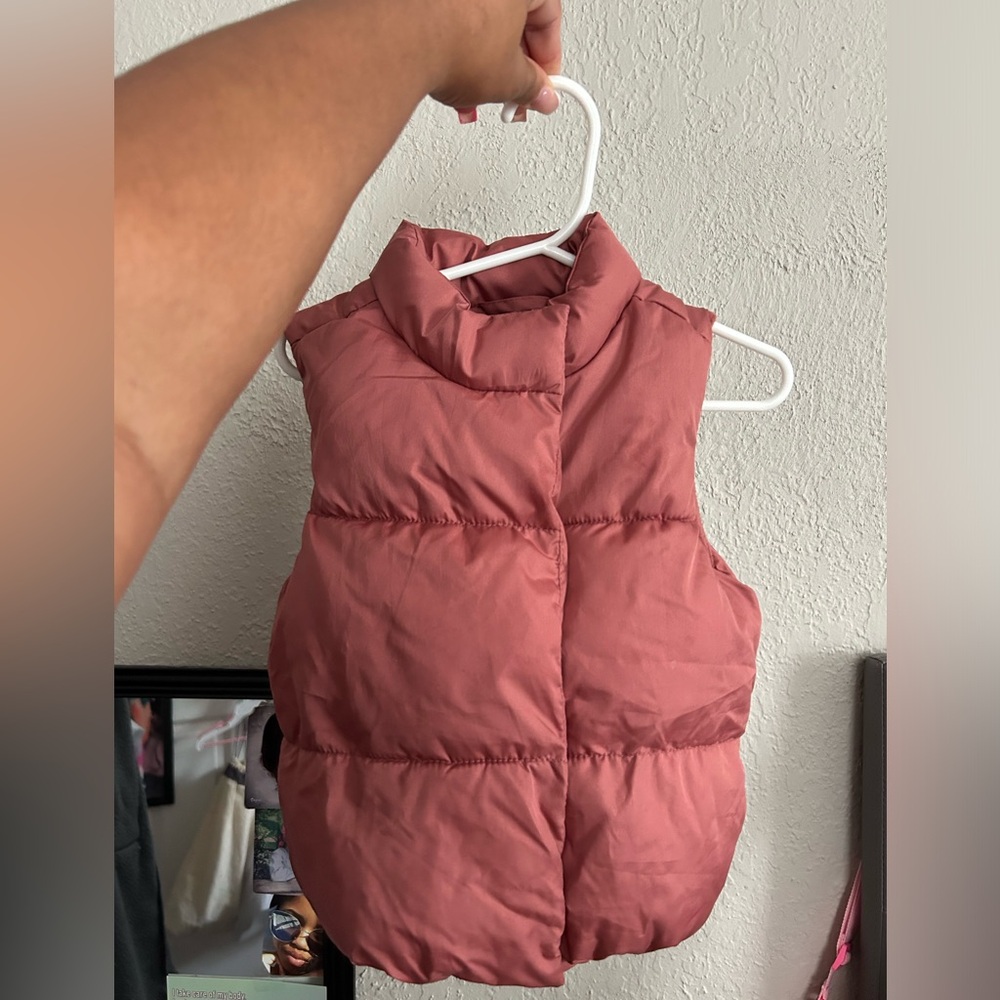 Toddler Old Navy Puffer Vest
